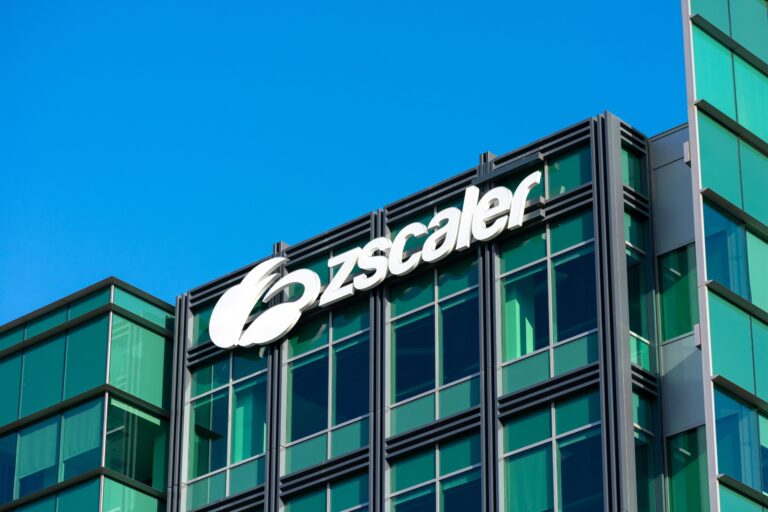 Zscaler,Logo,Sign,On,Hq,Campus,Building,In,Silicon,Valley.
